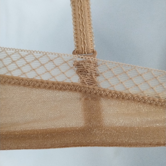 Gossard Glossies Underwire Sheer Molded Bra  in Nude - Picture 7 of 9